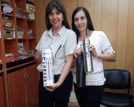 NUEVAS IMÁGENES DE CUMPLEAÑEROS QUE RECIBIERON SU OBSEQUIO