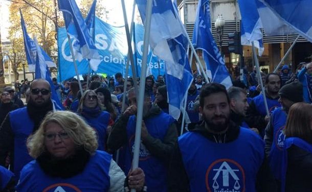 FELICITAMOS A TODOS LOS COMPAÑEROS