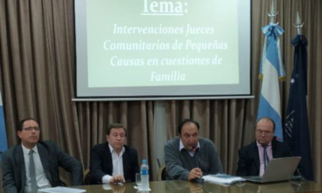TALLER DE FAMILIA Y CERTIFICACIONES EN LAS LOCALIDADES DE RAFAELA Y VERA
