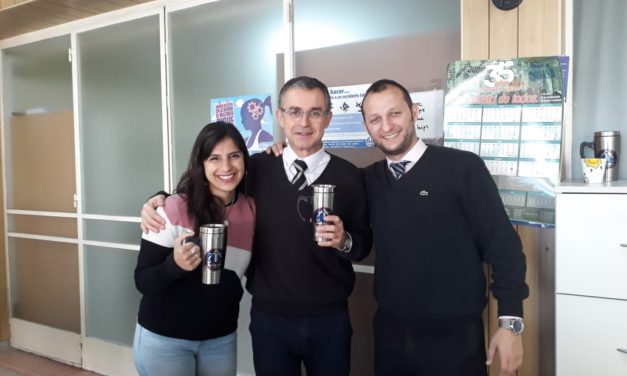 NUEVAS IMÁGENES DE CUMPLEAÑEROS QUE RECIBIERON SU REGALO