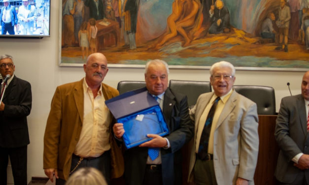 EL SINDICATO SE HIZO PRESENTE EN EL RECONOCIMIENTO AL DR. RAFAEL GUTIÉRREZ