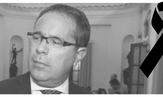 FALLECIÓ EL DR. LUCIANO PAGLIANO