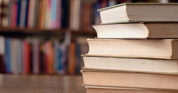 NUEVAS DONACIONES PARA NUESTRA BIBLIOTECA «ALFONSINA STORNI»