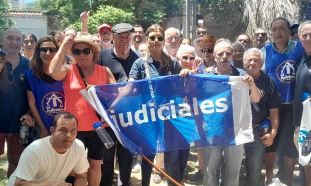 PARO CGT / SANTA FE: MOVILIZACIÓN A LA LEGISLATURA PROVINCIAL