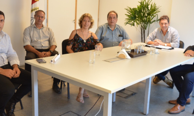 REUNIÓN DEL SINDICATO CON AUTORIDADES DEL IAPOS